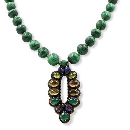 NAKAI STERLING AND MALACHITE NECKLACEDESCRIPTION: