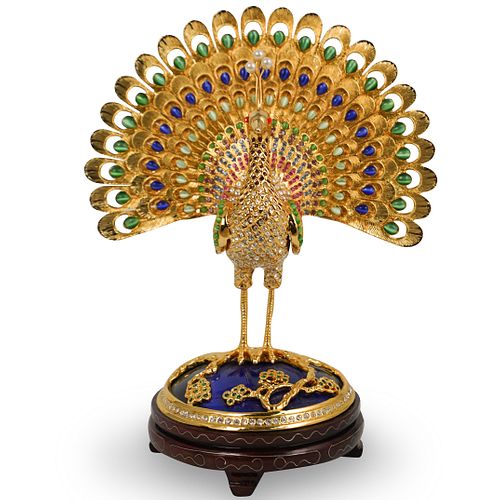 DECORATIVE PEACOCK SCULPTUREDESCRIPTION: