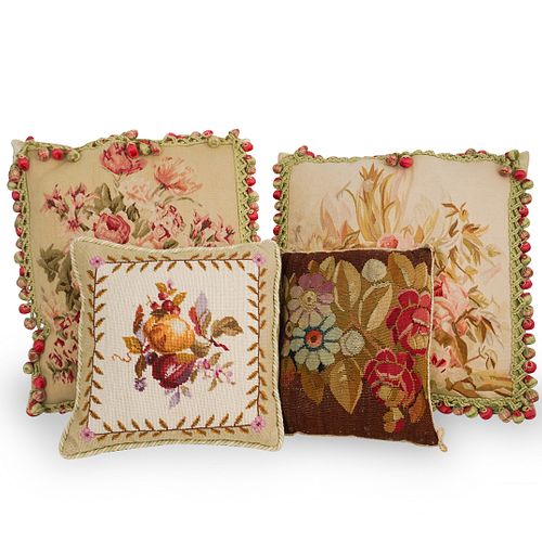  4 PC COLLECTION OF AUBUSSON PILLOWSDESCRIPTION  391dc7