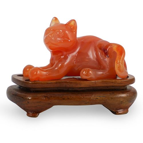 CHINESE AGATE CAT FIGURINEDESCRIPTION: