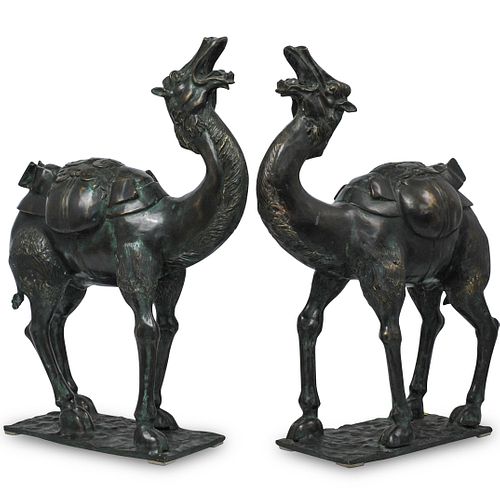 PAIR OF CHINESE BRONZE CAMELSDESCRIPTION  391fa2