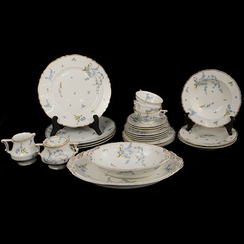 (24 PC) HAVILAND MONTMERY DINNER SETDESCRIPTION: