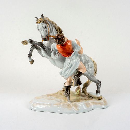 HEREND PORCELAIN FIGURE GROUPING,