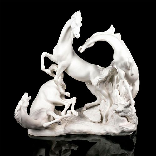 LLADRO FIGURAL GROUP SCULPTURE,