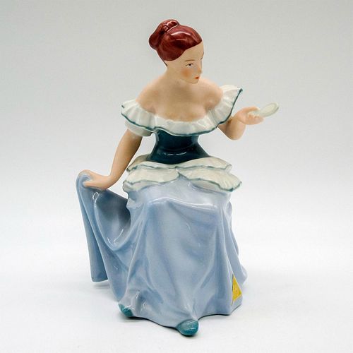 ROYAL DUX BOHEMIA PORCELAIN LADY FIGURINESeated