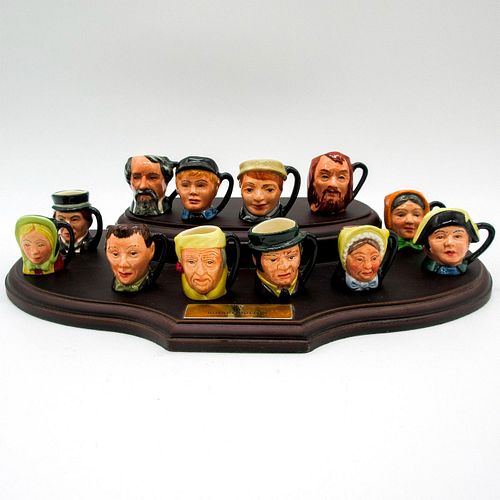 DICKENS CHARACTERS SET TINY  394a9d