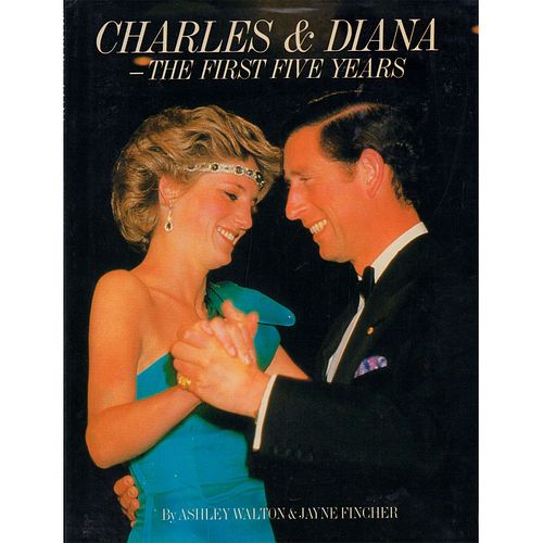 BOOK CHARLES & DIANA, THE FIRST