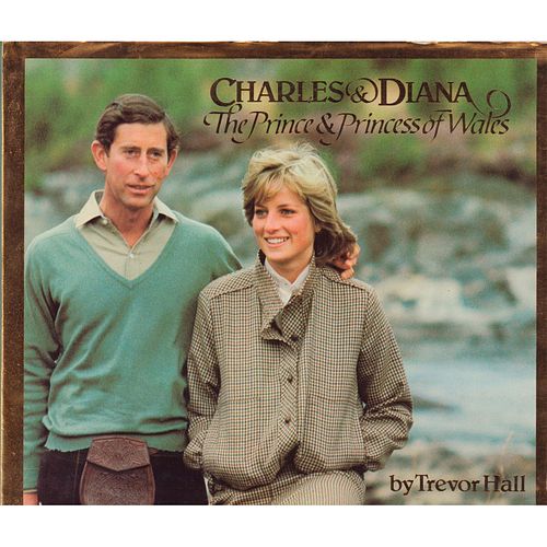 BOOK CHARLES & DIANA, THE PRINCE AND