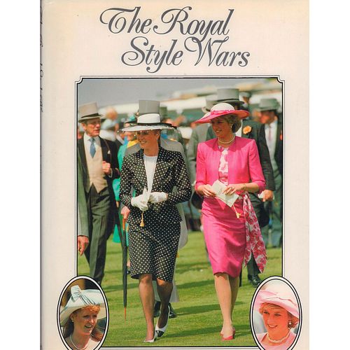 BOOK THE ROYAL STYLE WARSBy Lesley 394caa