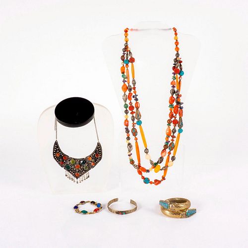 5PC MULTICOLOR TRIBAL JEWELRY SETVintage 394d4d