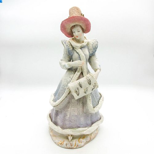 VINTAGE CORDEY PORCELAIN FIGURINEDepicts