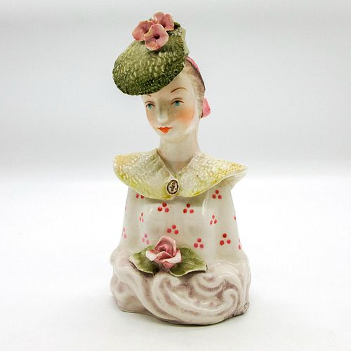 VINTAGE CORDEY PORCELAIN LADY BUSTDepicts