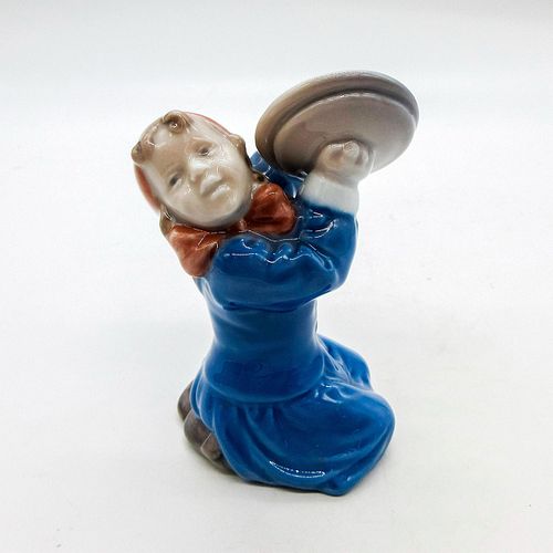 VINTAGE ROYAL COPENHAGEN FIGURINE  394f6b