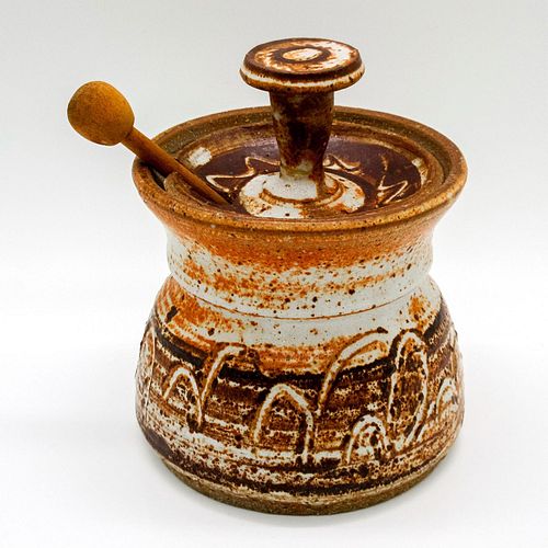 STONEWARE ARTISAN HONEY JAR WITH DIPPERCovered