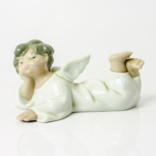 ANGEL, RECLINING 1004541 - LLADRO