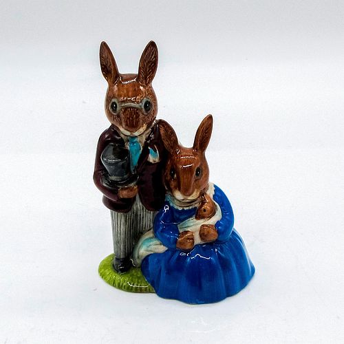 FAMILY PHOTOGRAPH DB1 ROYAL DOULTON 3953c1