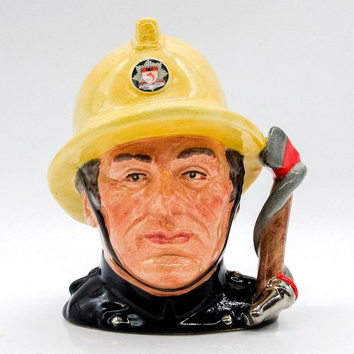 FIREMAN D6839 - SMALL - ROYAL DOULTON