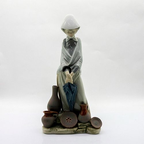 CERAMIC SELLER WOMAN 1005081 -