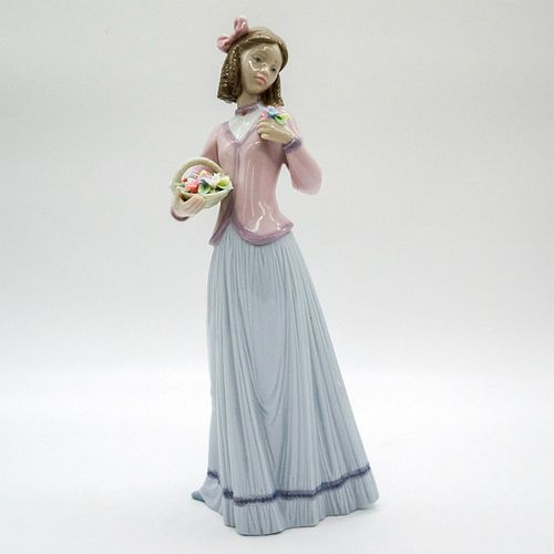 INNOCENCE IN BLOOM 1007644 LLADRO 3957f3