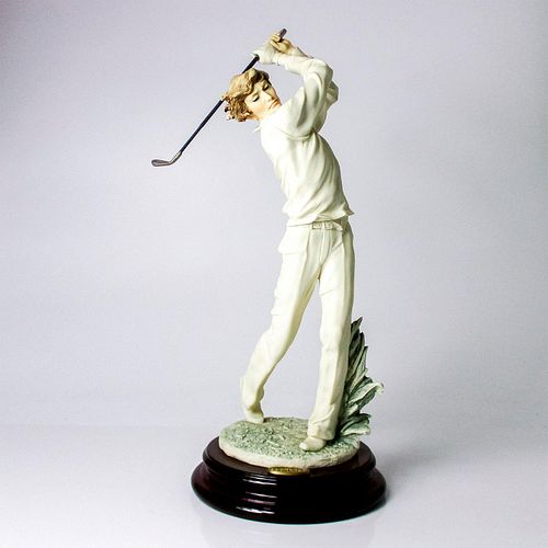 GIUSEPPE ARMANI FIGURINE GOLFERSculpture 395824