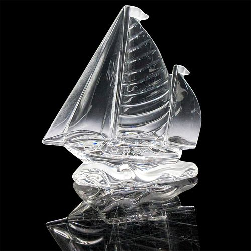 LENOX CLASSICS CRYSTAL FIGURINE,