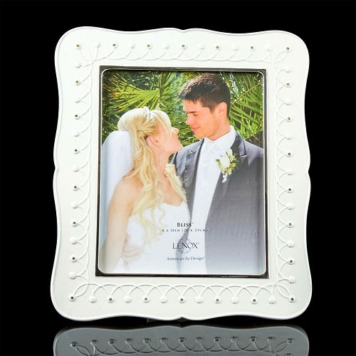 LENOX PORCELAIN PICTURE FRAME,