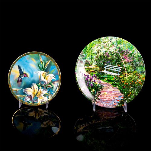 2PC GARDEN AND HUMMINGBIRD COLLECTIBLE 3959a3