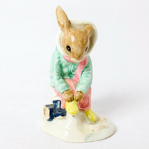 GIRL SKATER DB153 - ROYAL DOULTON BUNNYKINSGreen