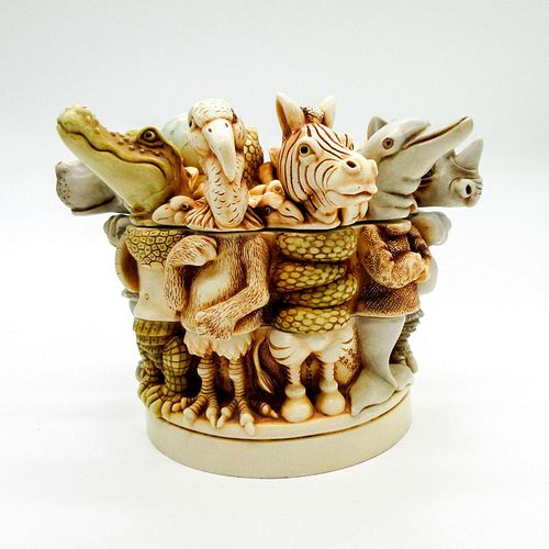 HARMONY KINGDOM TRINKET BOX, PERFECT