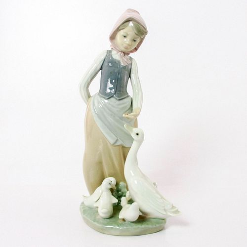 FEEDTIME 1001277 - LLADRO PORCELAIN