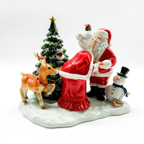 A CHRISTMAS KISS HN5658 2013 MINIATURE