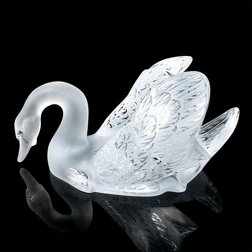 LALIQUE FROSTED CRYSTAL SWAN SCULPTUREA