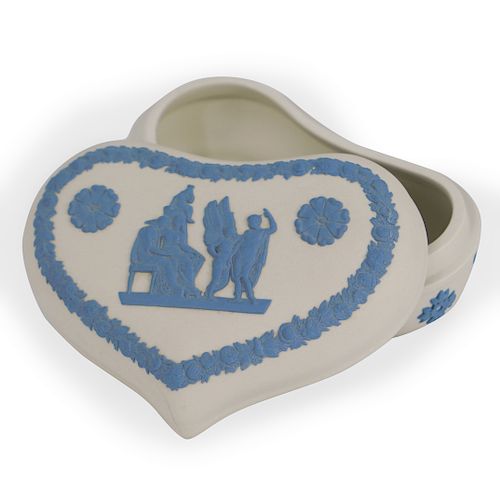 WEDGWOOD PORCELAIN TRINKET BOXDESCRIPTION  393873