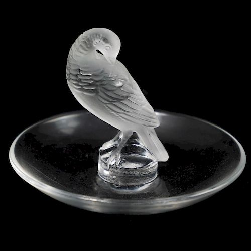 LALIQUE CRYSTAL PIN TRAYDESCRIPTION  3938df