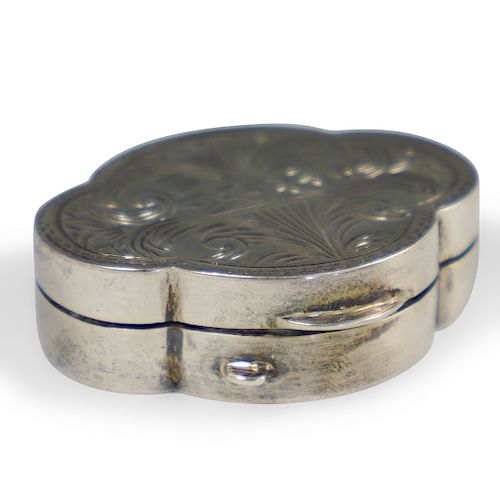 STERLING SILVER ENGRAVED PILL BOXDESCRIPTION: