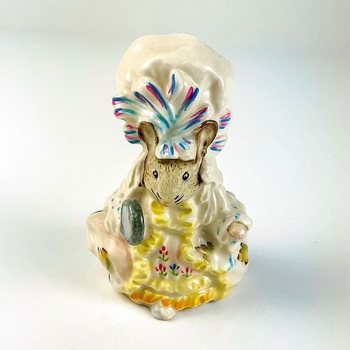 VINTAGE LADY MOUSE - BESWICK -