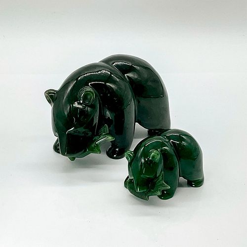 2PC JADE BEARS WITH FISH FROM CANADAPair