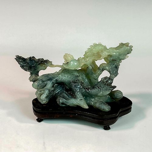 CHINESE CARVED JADEITE DRAGON FIGURINES 393d6d