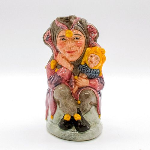 JESTER D6910 ROYAL DOULTON TOBY 393f33