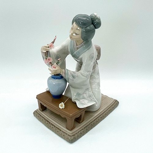 ORIENTAL GIRL 1004840 LLADRO 393f92