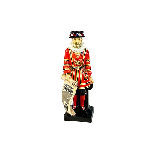 BEEFEATER - ROYAL DOULTON FIGURINEBeefeater