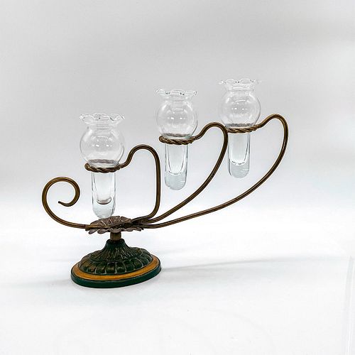 VINTAGE EPERGNE VASE W/THREE GLASS