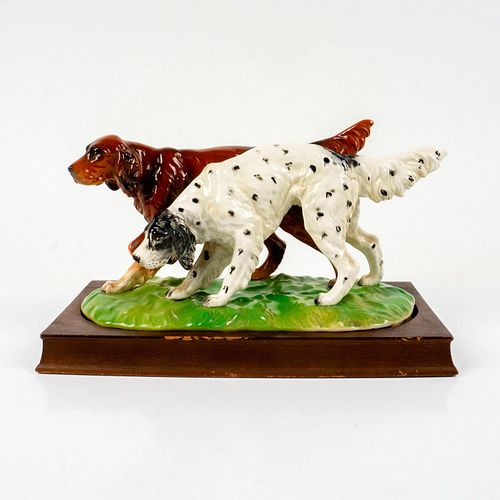 ANDREA BY SADEK FIGURINE, TWO HUNTING