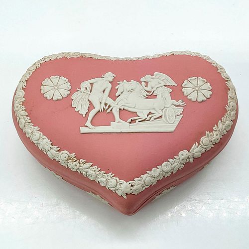 WEDGWOOD PINK JASPERWARE HEART 3946c9