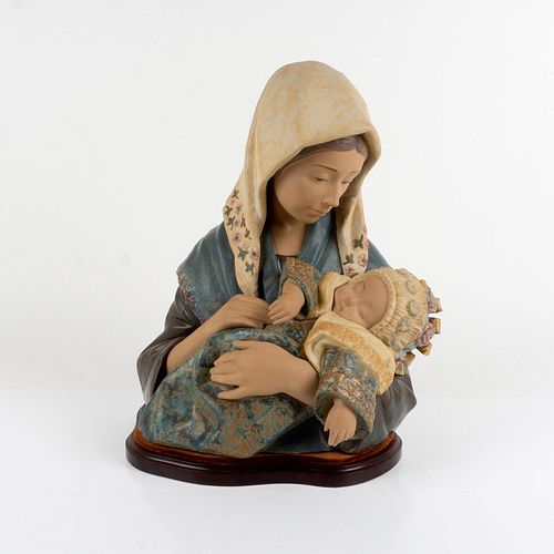 LLADRO SCULPTURE YOUNG MOTHER 39479c