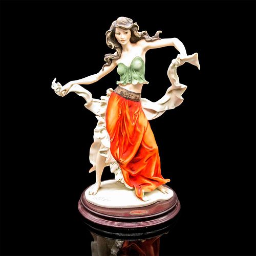 FLORENCE GIUSEPPE ARMANI FIGURINE  396f3a