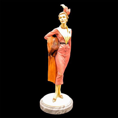 SIMONE CL4004 ROYAL DOULTON FIGURINEClassique 396fc9