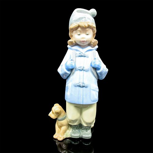NAO BY LLADRO FIGURINE, TRAVELLING
