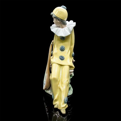 NAO BY LLADRO FIGURINE, TRAVELLING