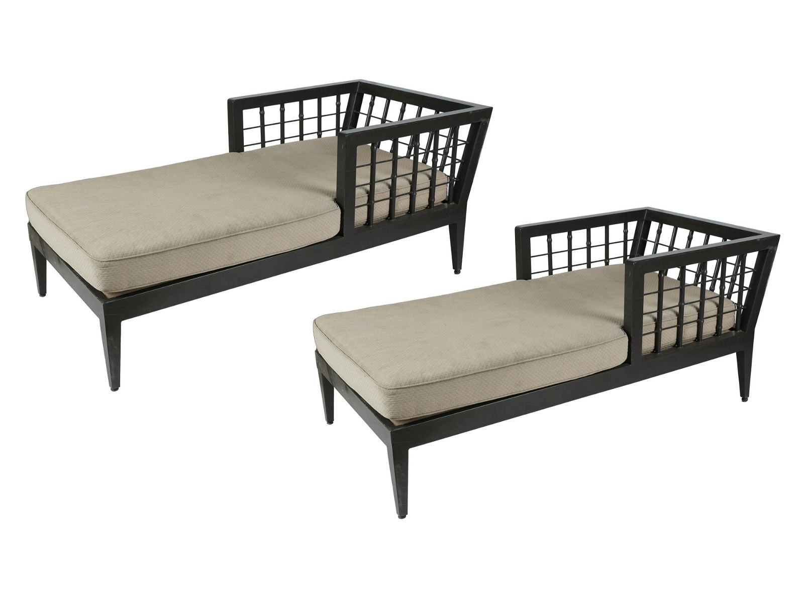 PAIR OF PAINTED METAL CHAISE LOUNGESwith 3972a9